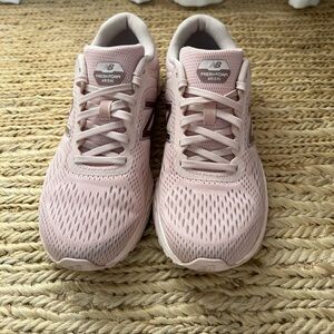 New Balance Light Pink Sneakers